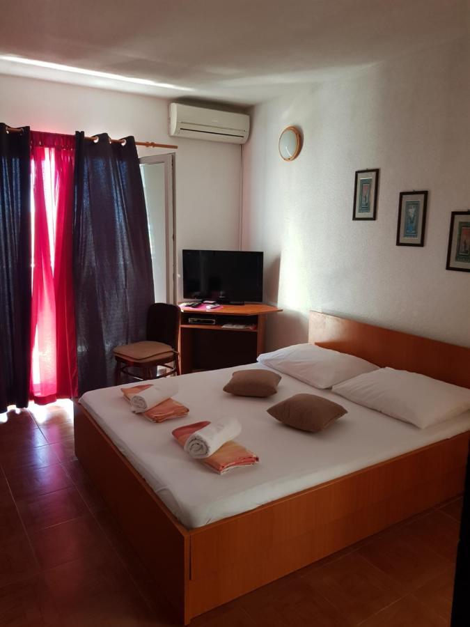 Apartmani Laguna Gradac  Εξωτερικό φωτογραφία