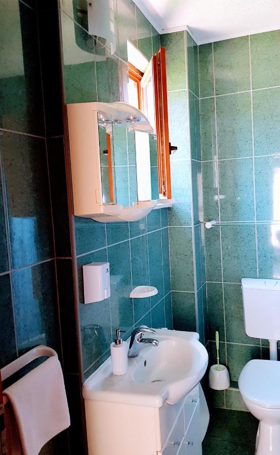 Apartmani Laguna Gradac  Εξωτερικό φωτογραφία