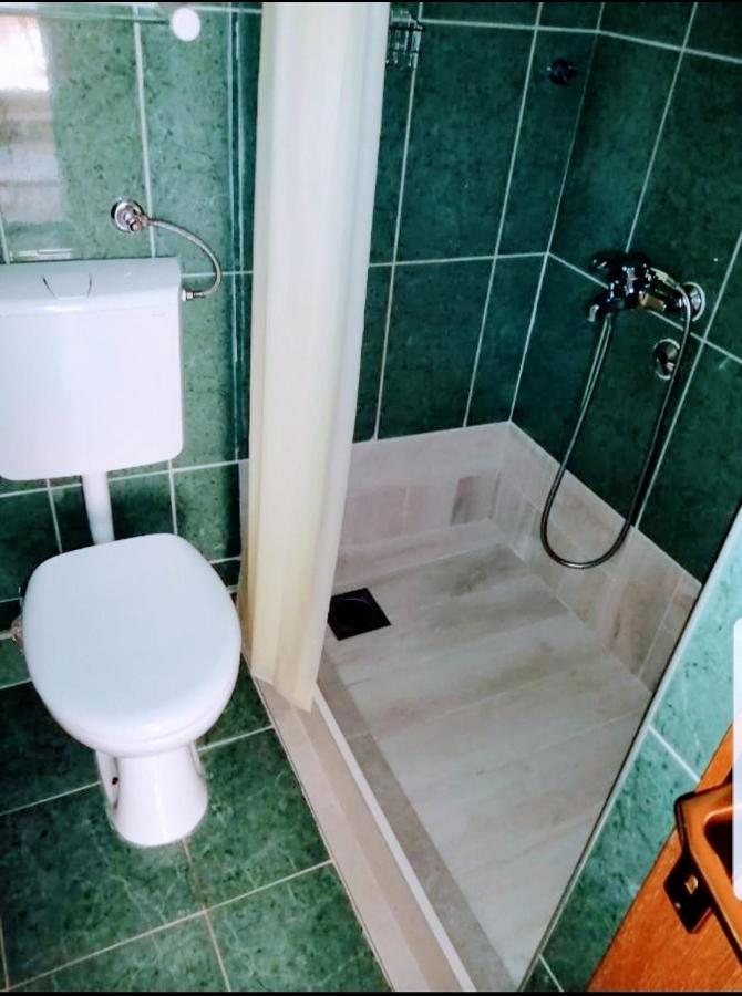 Apartmani Laguna Gradac  Εξωτερικό φωτογραφία