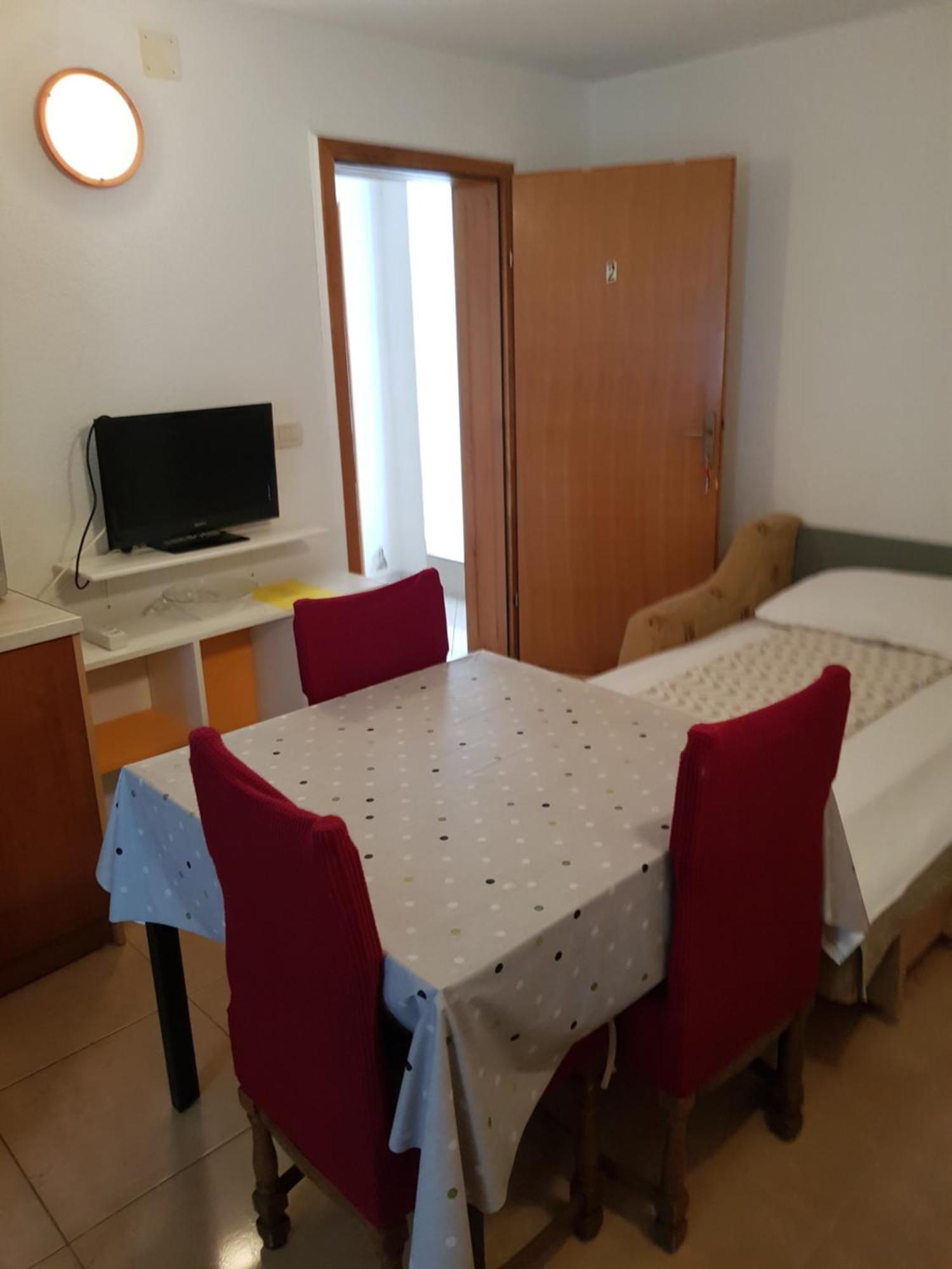 Apartmani Laguna Gradac  Εξωτερικό φωτογραφία